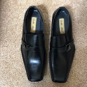 New! Delli Aldo SZ 9.5 men’s black dressy loafers.